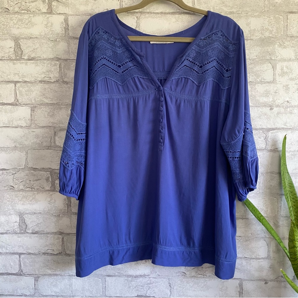 Solitaire By Ravi Khosa V Neck Blue Embroidered Crochet  Top Plus Size 2X